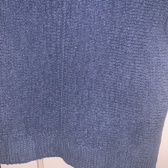 Top - Picture 3 of 3